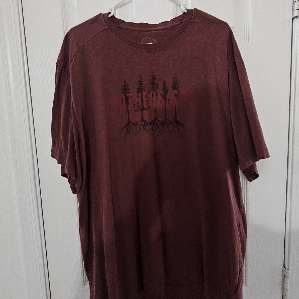 Mens, short sleeve tshirt.